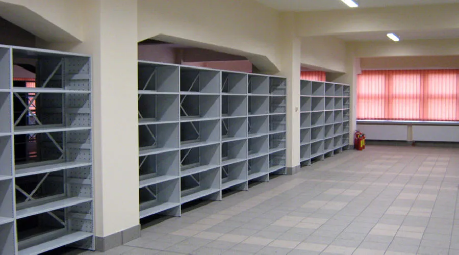 Fabricante de estanterías móviles, armarios móviles, muebles de oficina de almacén metálicos, Polonia
